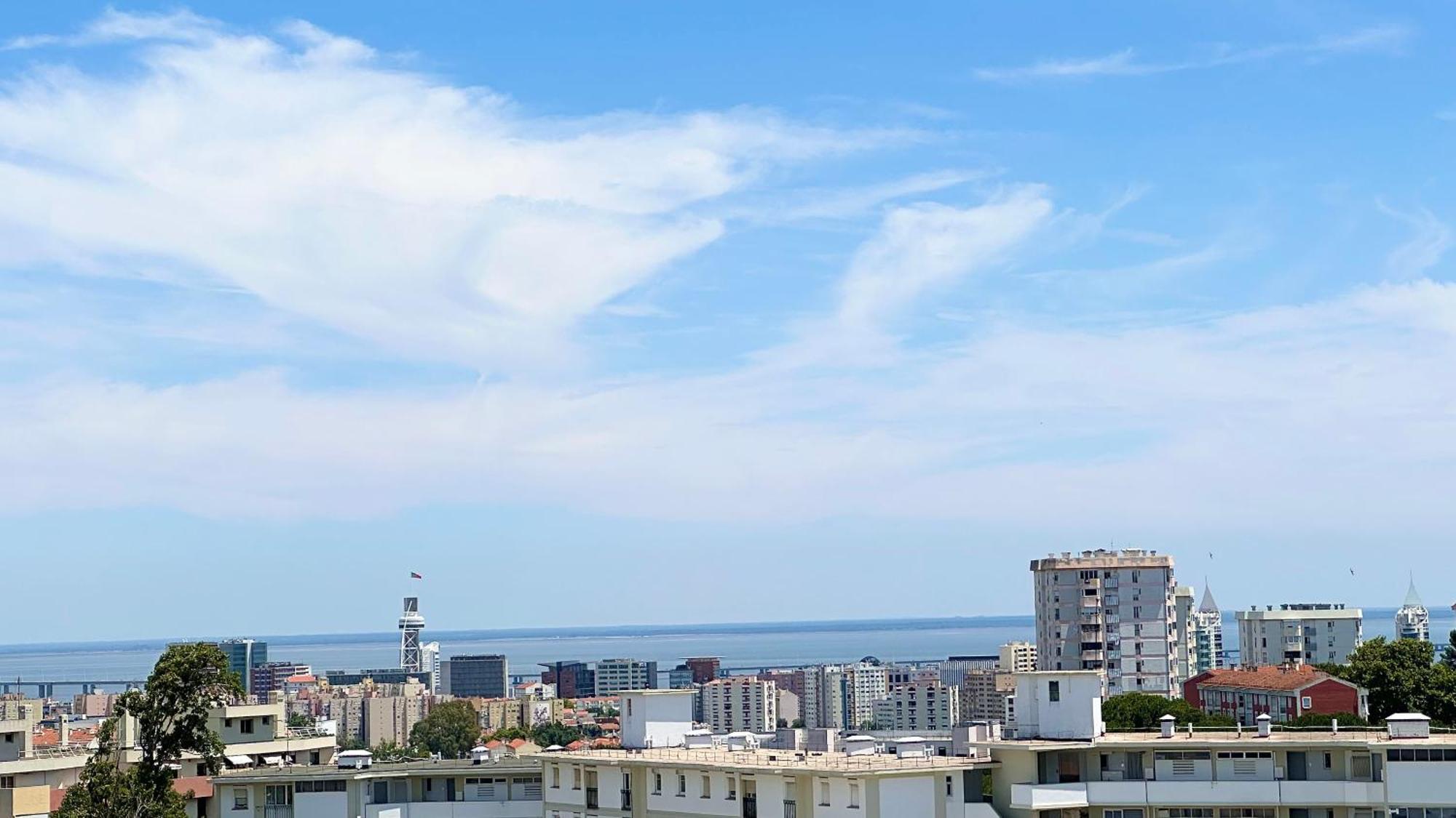 Appartamento Quarto Aeroporto Lisbona Esterno foto