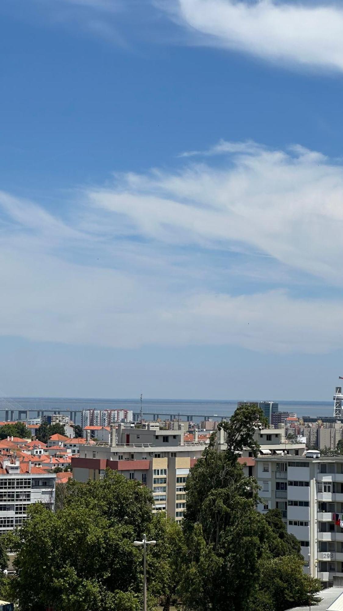 Appartamento Quarto Aeroporto Lisbona Esterno foto